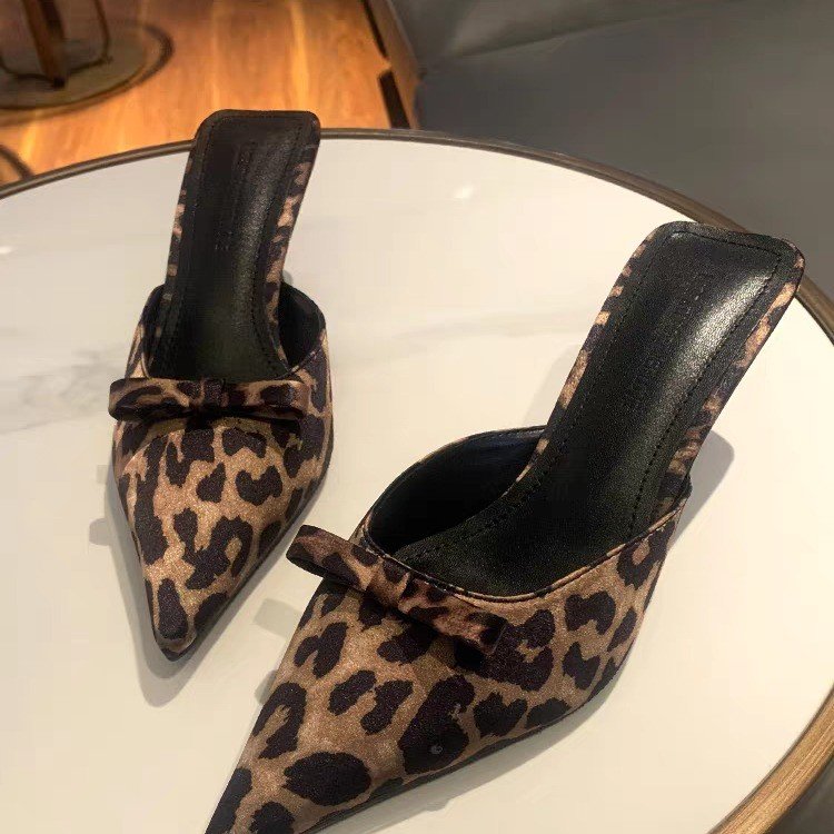 Ethnic Fashion For Women - Damen-Slipper mit Leopardenmuster, spitz zulaufend, hohe