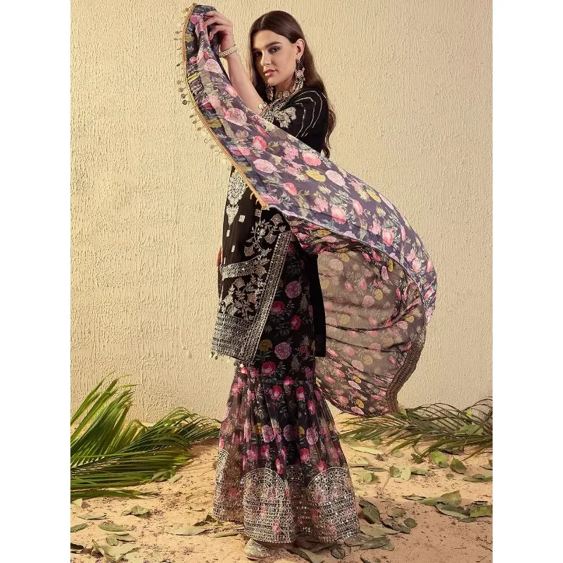 Indischer schwerer bestickter  – Salwar Kameez Set Bewertung und Preis