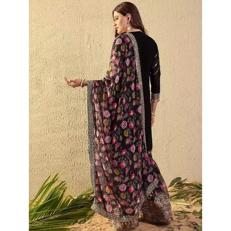 Indischer schwerer bestickter  – Salwar Kameez Set Bewertung und Preis